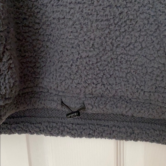 VS PINK Black/Grey Fuzzy Sherpa 3/4 ZIP JACKET SWEATER - Picture 3 of 4